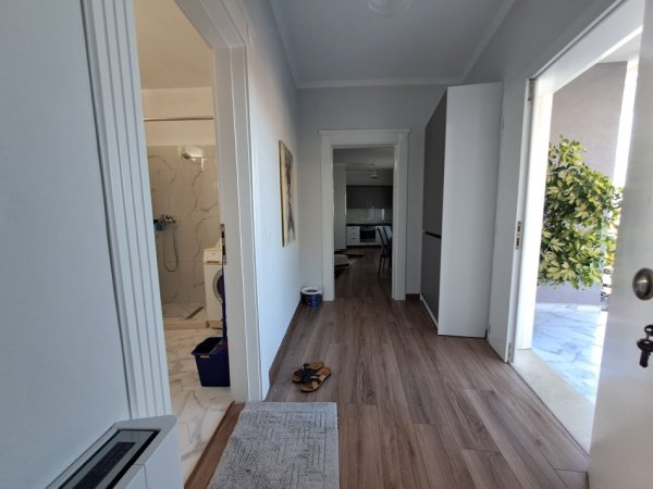 Shtepi private me qira ne Linze 500 Euro