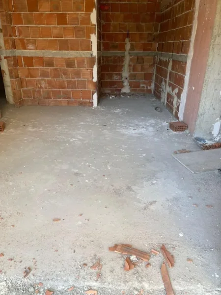 Tirane, shitet apartament 1+1+Ballkon Kati 5, 71 m² 95.250 € (Porcelan / KinoBlock)