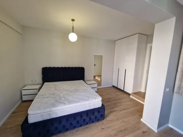 Durres, shitet apartament 2+1+Ballkon Kati 2, 104 m² 180.000 € (VOLLGA DURRES!)