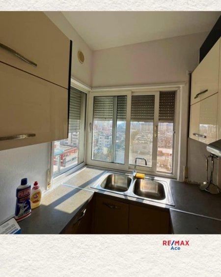 Durres, jepet me qera apartament 2+1+Ballkon Kati 7, 350 € (DURRES KAZAZI!)