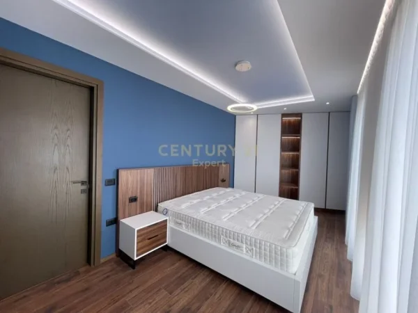 Tirane, shitet apartament 2+1+Ballkon Kati 4, 107 m² 232.000 € 