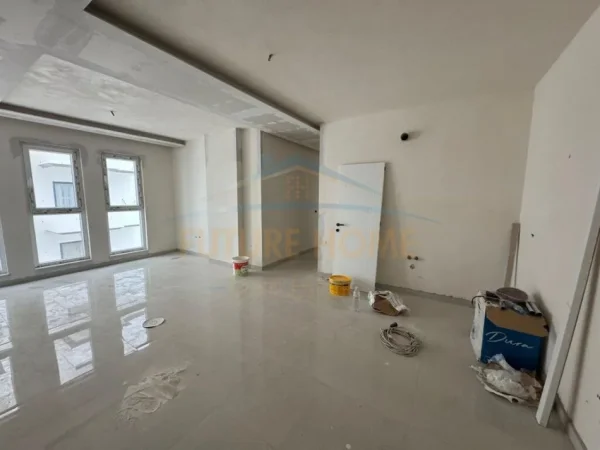 Durres, shitet apartament 2+1+Ballkon Kati 3, 90 m² 144.320 € (qerret)