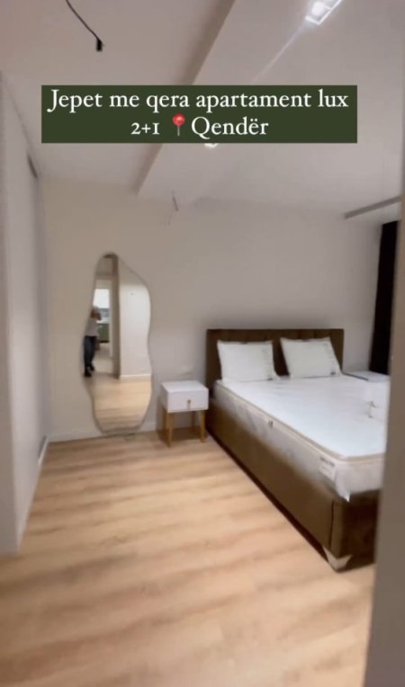 JEPET ME QERA APARTAMENT MODERN , 2+1 NE QENDER