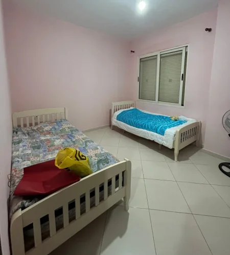 Tirane, shitet apartament 1+1+Ballkon Kati 1, 65 m² 85.000 € (Yaberisht)