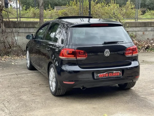 Tirane, shes makine VW GOLF 6 Nafte, e zeze manuale Klima 193.000 km 6.490 €