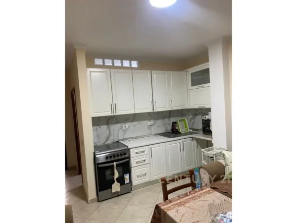 Mali Robit, shitet apartament 1+1 Kati 0, 31 m² 49.000 €