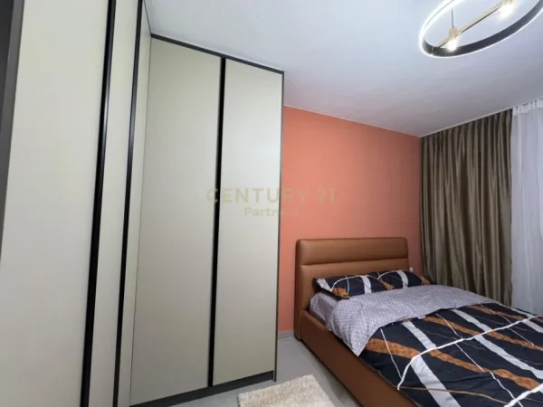Tirane, jepet me qera apartament 1+1 Kati 1, 550 € (Astiri Tirane)