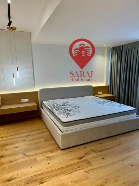 Tirane, shitet apartament+verande | Penthouse 3+1+Aneks+Ballkon Kati 5, 310 m² 650.000 € (Liqeni i Thate)