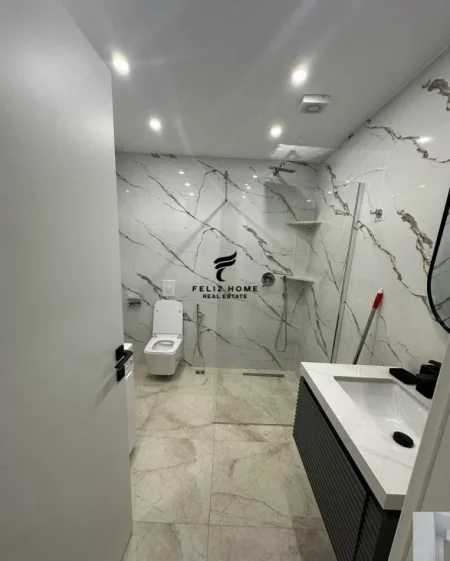 Tirane, jepet me qera apartament 1+1 Kati 1, 57 m² 700 € (ZOGU I ZI)