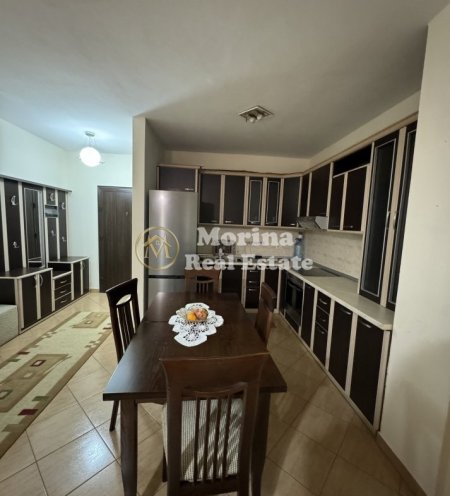 Tirane, jepet me qera apartament 2+1 Kati 3, 80 m² 430 € (Fresku)
