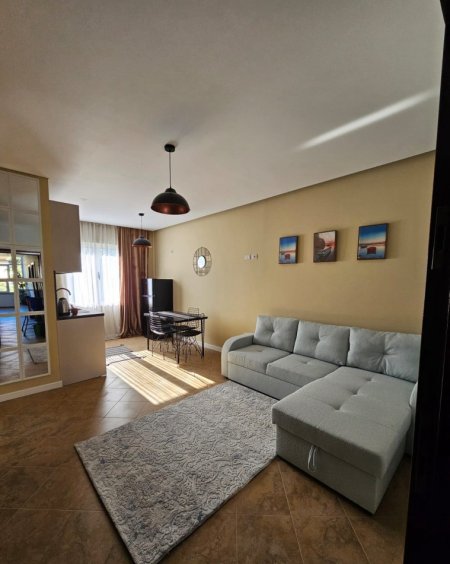 Tirane, jepet me qera apartament 1+1+Ballkon Kati 2, 65 m² 550 € (Stacioni i trenit , te hipoteka)