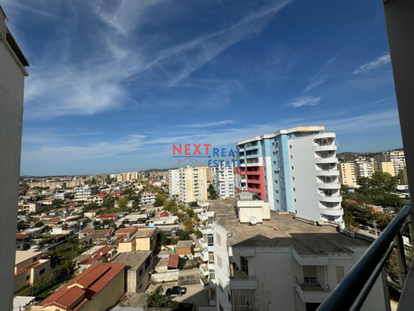 Vlore, shitet garsonier 1+1+Ballkon , 49 m² 88.000 € PORTI VLORE