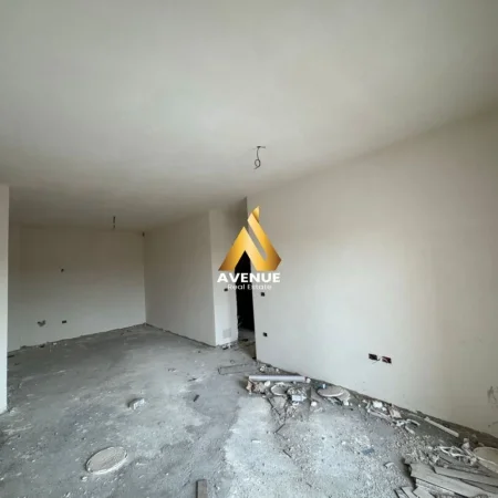 Tirane, shitet apartament 2+1+Ballkon Kati 7, 131 m² 197.000 € (dritan hoxha)