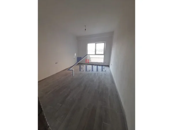 Tirane, shitet apartament 2+1+Ballkon , 124 m² (Dritan Hoxha)