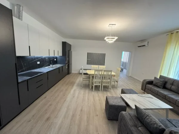 Durres, jepet me qera apartament 2+1+Aneks+Ballkon Kati 12, 112 m² 500 € (Ish UKD)