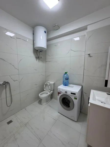 Durres, jepet me qera apartament 2+1+Aneks+Ballkon Kati 12, 112 m² 500 € (Ish UKD)