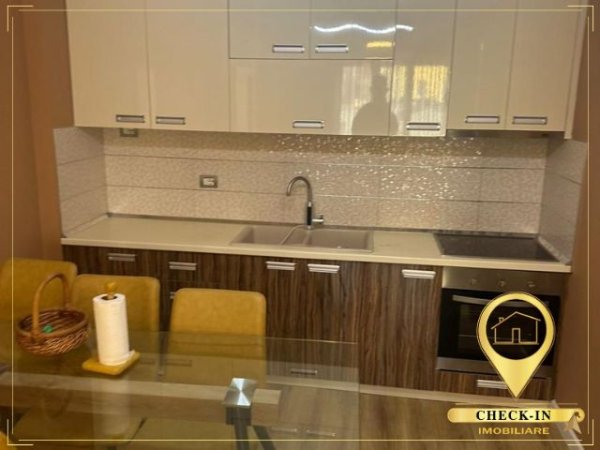 Tirane, jepet me qera apartament 2+1+Aneks+Ballkon Kati 4, 95 m² 700 € (Kopshti Zoologjik)