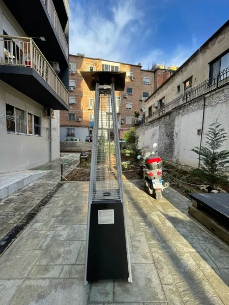 Tirane, shes OKAZION Ngrohës me gaz, 13 kW, Piramid 210 €