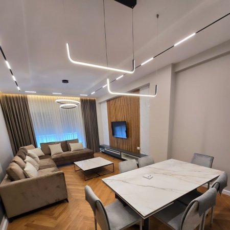 Tirane, shitet apartament 3+1 , 150 m² (Rruga e Kosovareve)