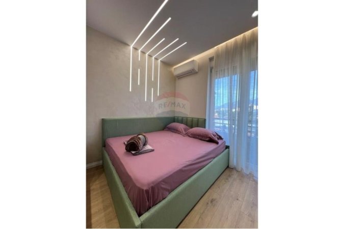 Tirane, jepet me qera garsonier , 550 € (21 Dhjetori)