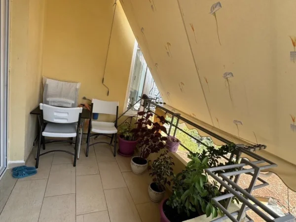 Tirane, shitet apartament 2+1+Ballkon Kati 4, 113 m² 280000 € (Selvia)