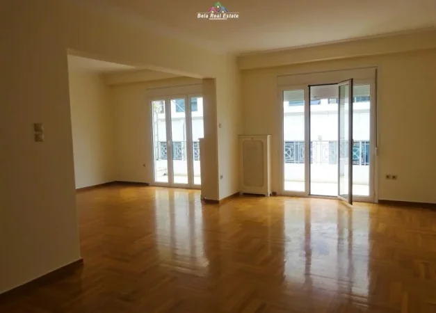 Tirane, shes apartament 2+1 Kati 9, 165 m² 370.000 € (komuna e parisit)