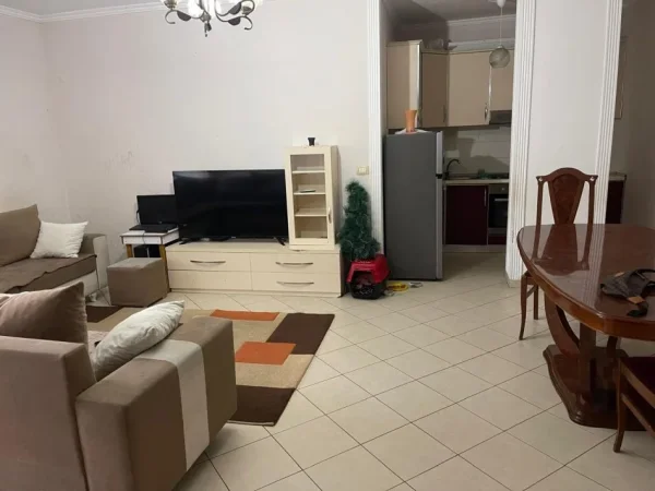 Tirane, shitet apartament 2+1+Ballkon Kati 3, 93 m² 117.000 € (Fresk)