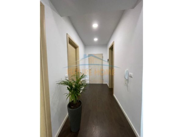 Tirane, shitet apartament 1+1+Ballkon Kati 7, 117 m² 155.000 € (Myslym Shyri)