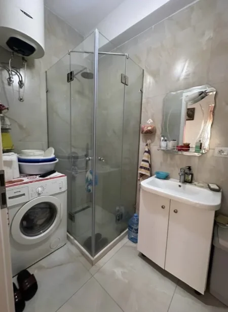 Tirane, shitet apartament 2+1 Kati 2, 83 m² 112.000 € (Ali Dem)