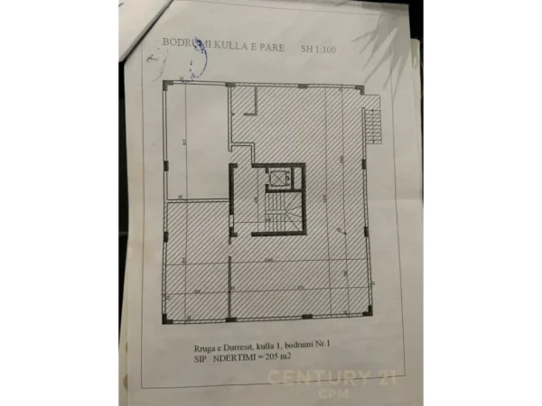 Tirane, shes ambjent biznesi Kati -1, 205 m² 360.000 € (RRUGA E DURRESIT)