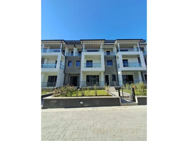 Tirane, shes apartament+verande | Penthouse 3+1+Aneks+Ballkon Kati 3, 275 m² 500.000 € (Grey Stone 2)