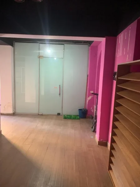 Dyqan me qira ne Laprake 350 euro