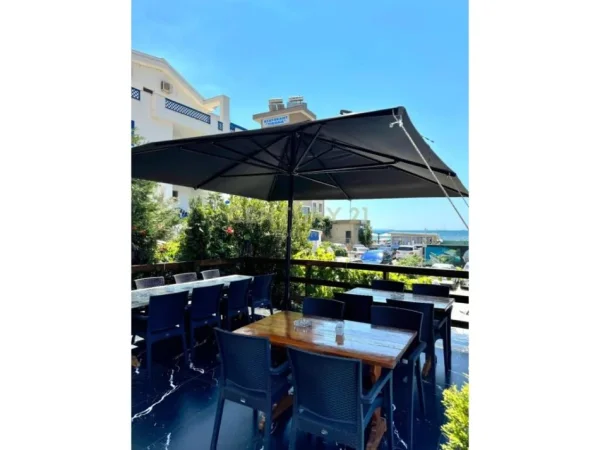 Durres, jepet me qera hotel , 340 m² 5.900 € (Plazh Durrës, Albania)