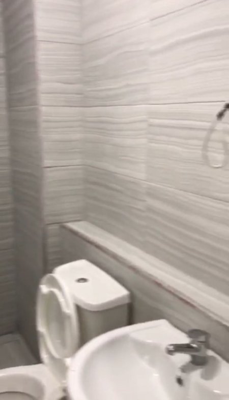 Tirane, jepet me qera apartament 2+1+Ballkon Kati 2, 90 m² 450 € (Astir , prane hotel marinaj)