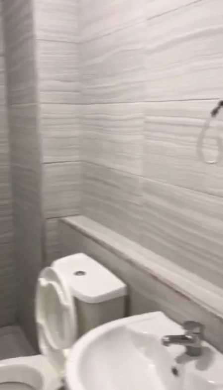 Tirane, jepet me qera apartament 2+1+Ballkon Kati 2, 90 m² 450 € (Astir , prane hotel marinaj)