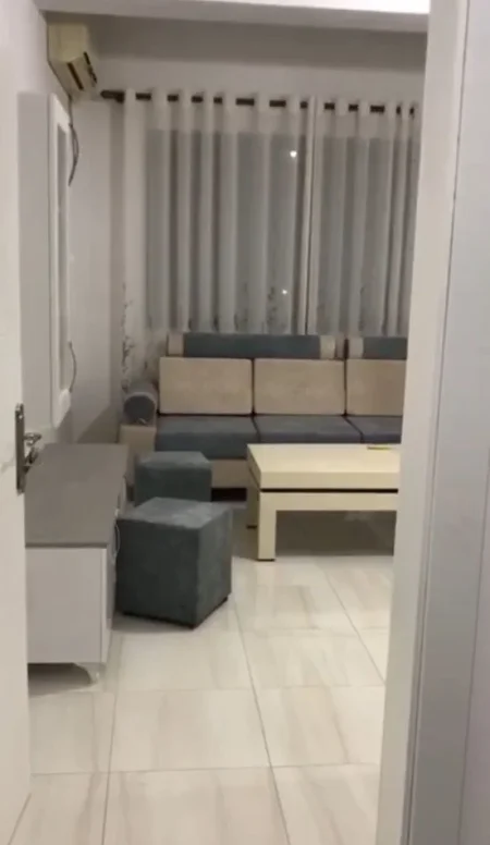 Tirane, jepet me qera apartament 2+1+Ballkon Kati 2, 90 m² 450 € (Astir , prane hotel marinaj)