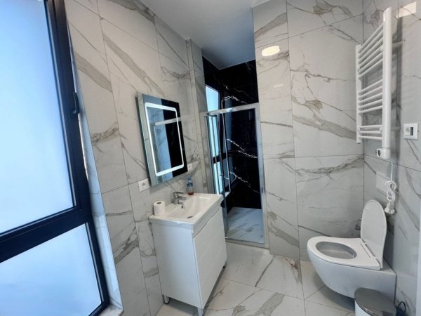 Tirane, shitet apartament 2+1+Ballkon Kati 6, 121 m² 325.000 € (Myslym Shyri)