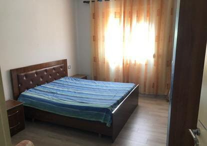 Durres, jepet me qera apartament 1+1 Kati 2, 70 m² 320 € (Prane Shkolles &quot; Hajdar Dushi&quot;)