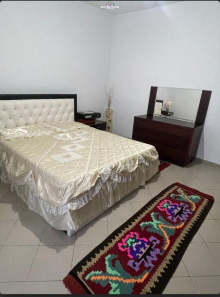 Tirane, jepet me qera apartament 2+1 Kati 1, 100 m² 400 € (Liqeni i Thate)