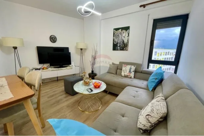 Tirane, shitet apartament 2+1 Kati 7, 92 m² 149.900 € (Ali Demi,)