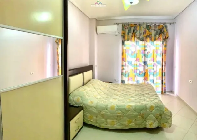 Tirane, jepet me qera apartament 1+1+Ballkon Kati 3, 80 m² 500 € (ASTIR)