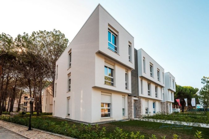 Gjiri Lalezit | Hamallaj, shitet apartament 1+1+Ballkon Kati 2, 91 m² 284.130 € (San Pietro Residence | Gjiri Lalezit)