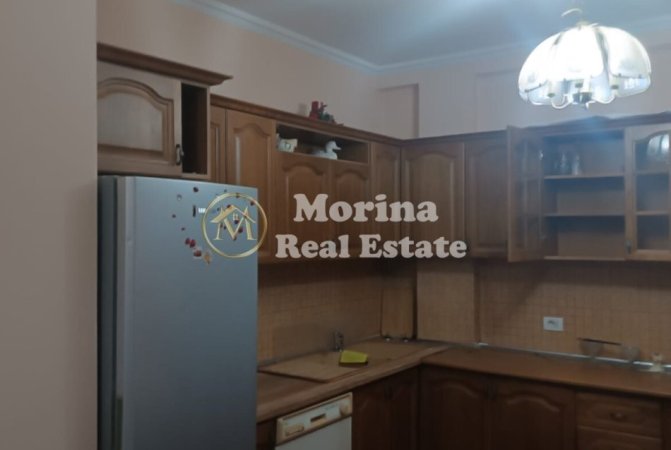 Tirane, jepet me qera apartament 2+1 Kati 1, 110 m² 650 € (21 Dhjetori)