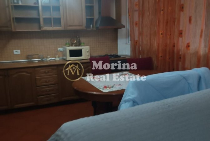 Tirane, jepet me qera apartament 2+1 Kati 1, 110 m² 650 € (21 Dhjetori)