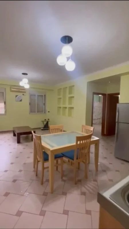 Tirane, jepet me qera apartament 1+1+Aneks+Ballkon Kati 2, 74 m² 650 € (Rruga Mihal Duri)