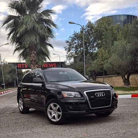 Tirane, shes SUV | Fuoristrad | Xhip Audi Q5 Benzin, e zeze automatik Kondicioner 220.000 km 7.400 €