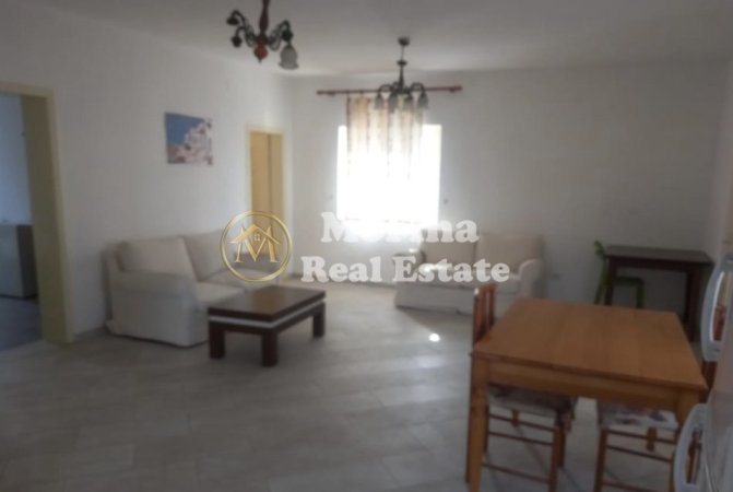 Tirane, jepet me qera shtepi 3+1 Kati 2, 120 m² 450 € (Tregu Elektrik)