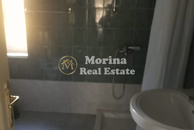 Tirane, jepet me qera shtepi 3+1 Kati 2, 120 m² 450 € (Tregu Elektrik)