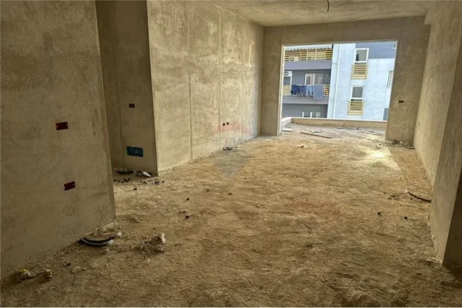 Tirane, shitet apartament 1+1 , 82 m² 120.000 € (dritan hoxha - Laprakë,)