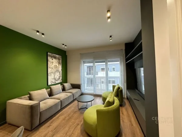 Tirane, jepet me qera apartament 2+1+Aneks+Ballkon Kati 3, 105 m² 1.000 € (Rruga e Dibres)